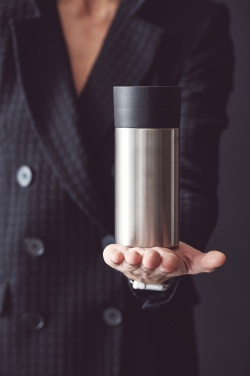 Logotrade werbemittel das Foto: VINGA Otis Thermo-Becher "to go"