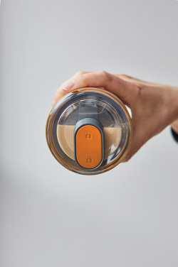 Logotrade Geschäftsgeschenke das Foto: Black+Blum isolierter Reisebecher 600ml