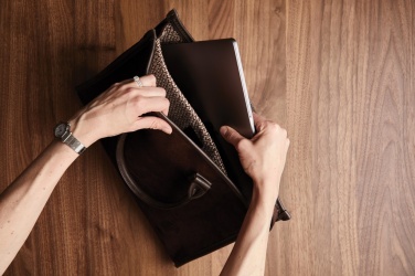 Logo trade promotional item photo of: VINGA Hunton computer brief