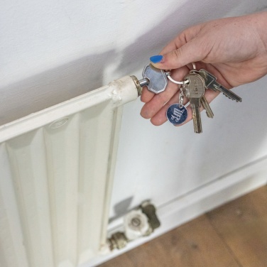 Logotrade promotional item picture of: RCS recycled zinc alloy radiator key keychain with coin