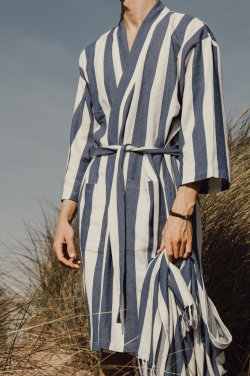 Logo trade promotional giveaway photo of: VINGA Ornos GRS hammam robe L/XL