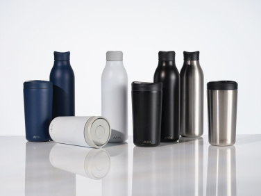 Logo trade corporate gift photo of: Avira Alok RCS re-steel 360 waterbottle 600ML