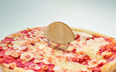 Logotrade promotional merchandise picture of: Round bamboo pizza cutter