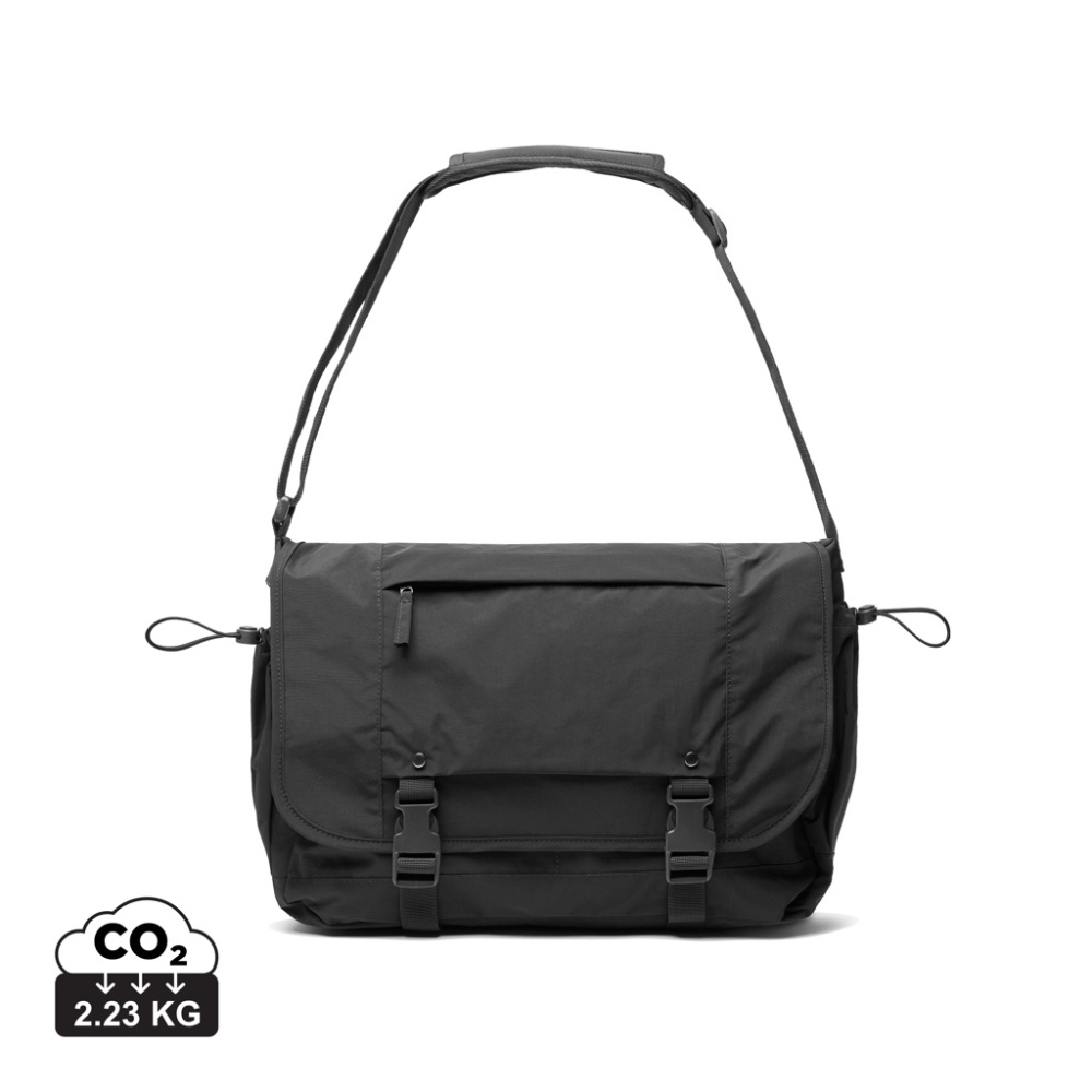 Logo trade corporate gifts picture of: KENTO URBAN RCS recycled nylon 15.6 inch Messenger