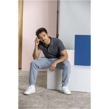 Logo trade reklaamtoote pilt: Grafiit lühikeste varrukatega meeste orgaaniline polo