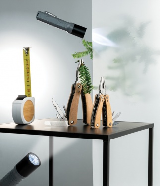 Logotrade ärikingitused pilt: Puidust multitööriist mini