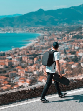 Logo trade reklaamtooted foto: Bobby Hero Väike vargusevastane seljakott