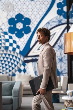 Logotrade firmakingi foto: Mobiilne kontor