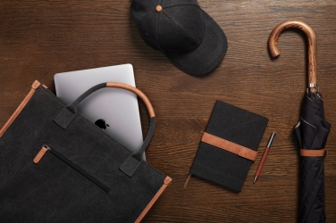 Logo trade reklaamkingi pilt: VINGA Bosler RCS taaskasutatud purjeriidest kontorikott