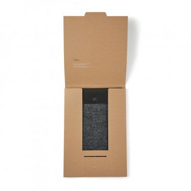 Logotrade firmakingituse foto: VINGA Albon GRS taaskasutatud vildist 17" sülearvuti ümbris