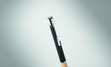 Logotrade firmakingid pilt: Alumiiniumist valmistatud pastapliiats, mille käepide on bambusest