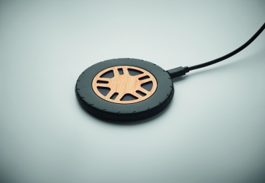 Logo trade meened foto: Juhtmeta laadija 15W