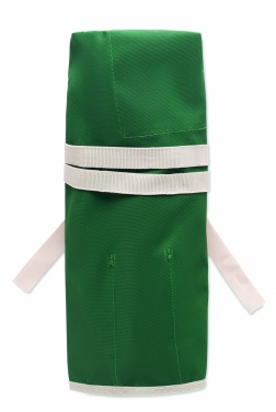 Logotrade ärikingituse foto: Aiatööriistad põlles