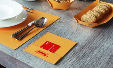 Logotrade firmakingituse foto: Arve kaaned 1053094