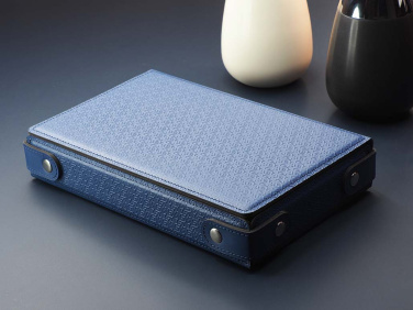 Logo trade firmakingitused foto: Arve karp 1661243