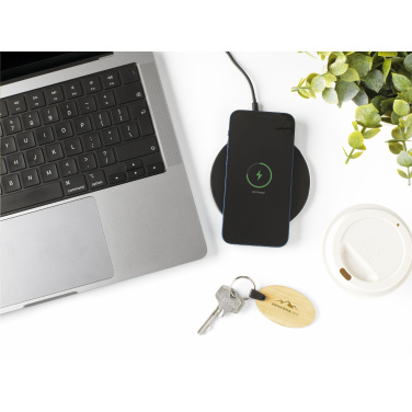 Logo trade reklaamkingituse pilt: Tecco GRS taaskasutatud alumiiniumist 15 W juhtmeta laadija