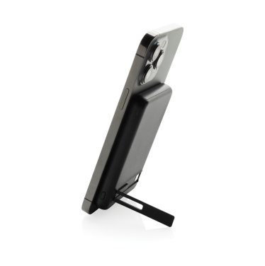 Logo trade ärikingituse pilt: Zen RCS plastk 5000 mah 5W magnetiline bambusest akuank