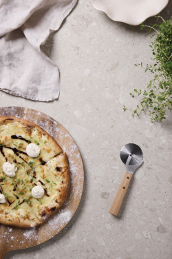 Logotrade reklaamkingid pilt: VINGA Paso pitsalõikur