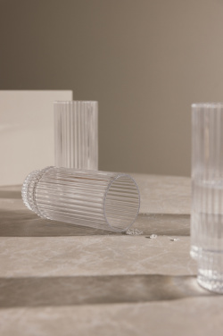 Logotrade ärikingid pilt: VINGA York kõrgete klaaside komplekt, 4 tk