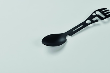 Logotrade ärikingi foto: MUTOOL roostevabast terasest multitööriist