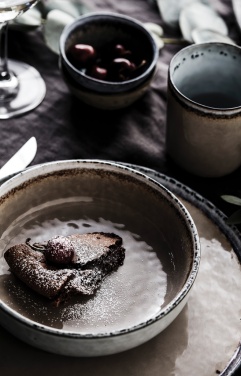 Logotrade mainoslahja tuotekuva: VINGA Nomimono lautassetti 26,5 cm