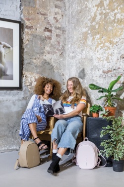 Logo trade mainoslahjat ja liikelahjat kuva: Elle Fashion -varkaudenestoreppu