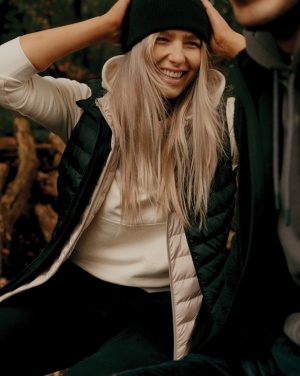 Logotrade liikelahjat kuva: Iqoniq Meru naisten liivi kierrätetystä polyesteristä