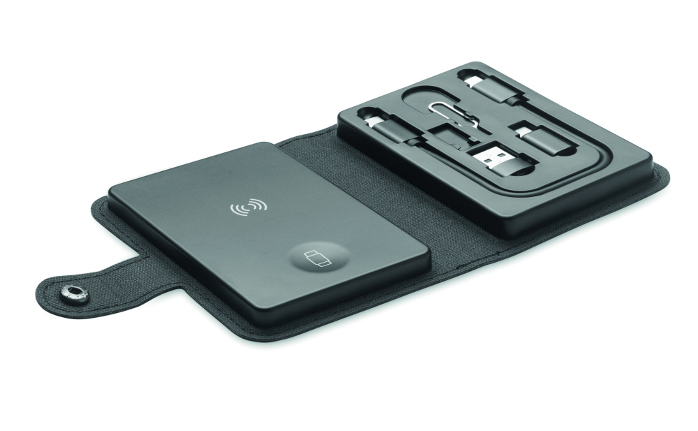 Logo trade liikelahjat mainoslahjat kuva: 4 in 1 kaapeliliitinsarja 15W