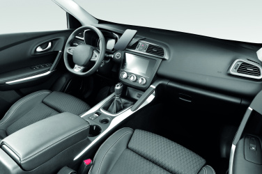 Logotrade firminės dovanos nuotrauka: 15 W magnetinis automobilio įkroviklis