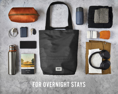 Logotrade verslo dovanos nuotrauka: „Black+Blum“ 16 litrų talpos izoliuotas krepšys / aušintuvas