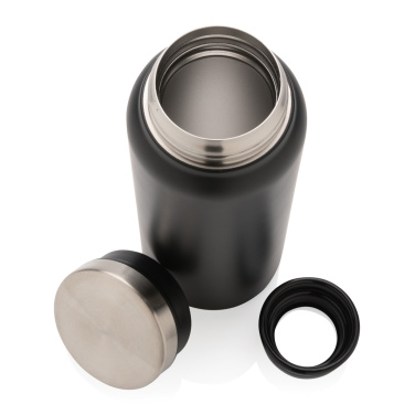 Logotrade dāvanas foto: RCS Pārstrādāta nerūsējošā tērauda vakuuma pudele 600ml