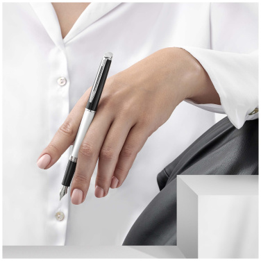 Лого трейд бизнес-подарки фото: Hemisphere перьевая ручка с цветными блоками и палладиевой отделкой