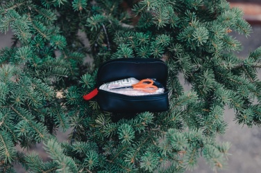 Логотрейд pекламные продукты картинка: RCS переработанный нубук PU сумка аптечка первой помощи пересылаемая