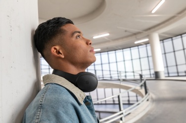 Логотрейд pекламные cувениры картинка: Беспроводные наушники Urban Vitamin Belmont