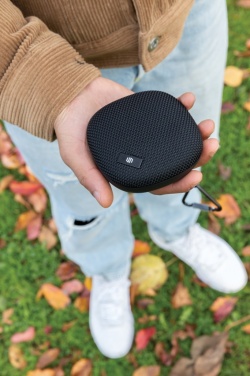 Логотрейд бизнес-подарки картинка: Водонепроницаемый динамик Urban Vitamin Hayward IPX7 мощностью 5 Вт