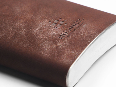 Логотрейд pекламные продукты картинка: Фляжка 425325