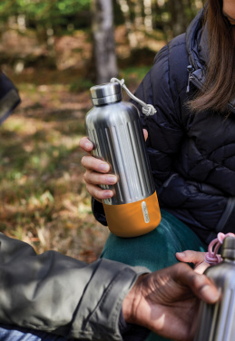 Лого трейд бизнес-подарки фото: Черная+Blum Explorer Термобутылка Большая 850мл