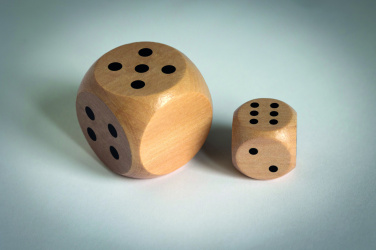 Лого трейд pекламные cувениры фото: Schima wooden dice 3cm dia
