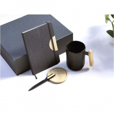 Logotrade reklamprodukter bild: Laura presentförpackning med A5-anteckningsbok