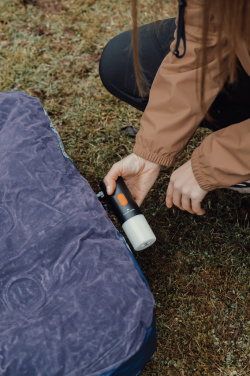 Logotrade kampanjprodukter bild: Nordic Drift Titan portabel luftpump & campinglampa